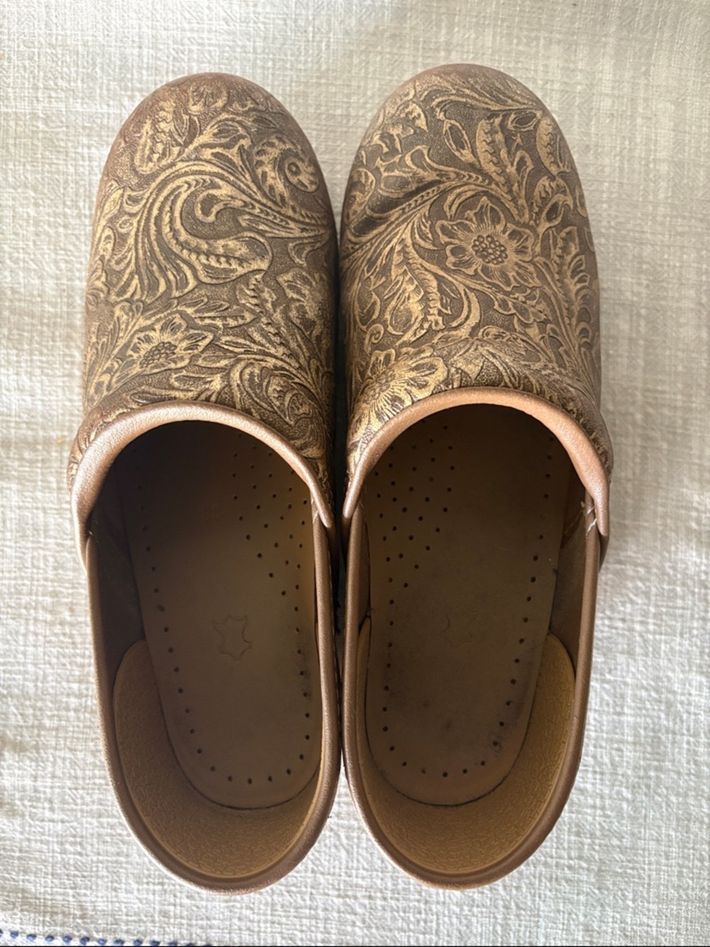 Dansko Brown Metallic Floral Tooled Leather Clogs - Picture 5 of 7